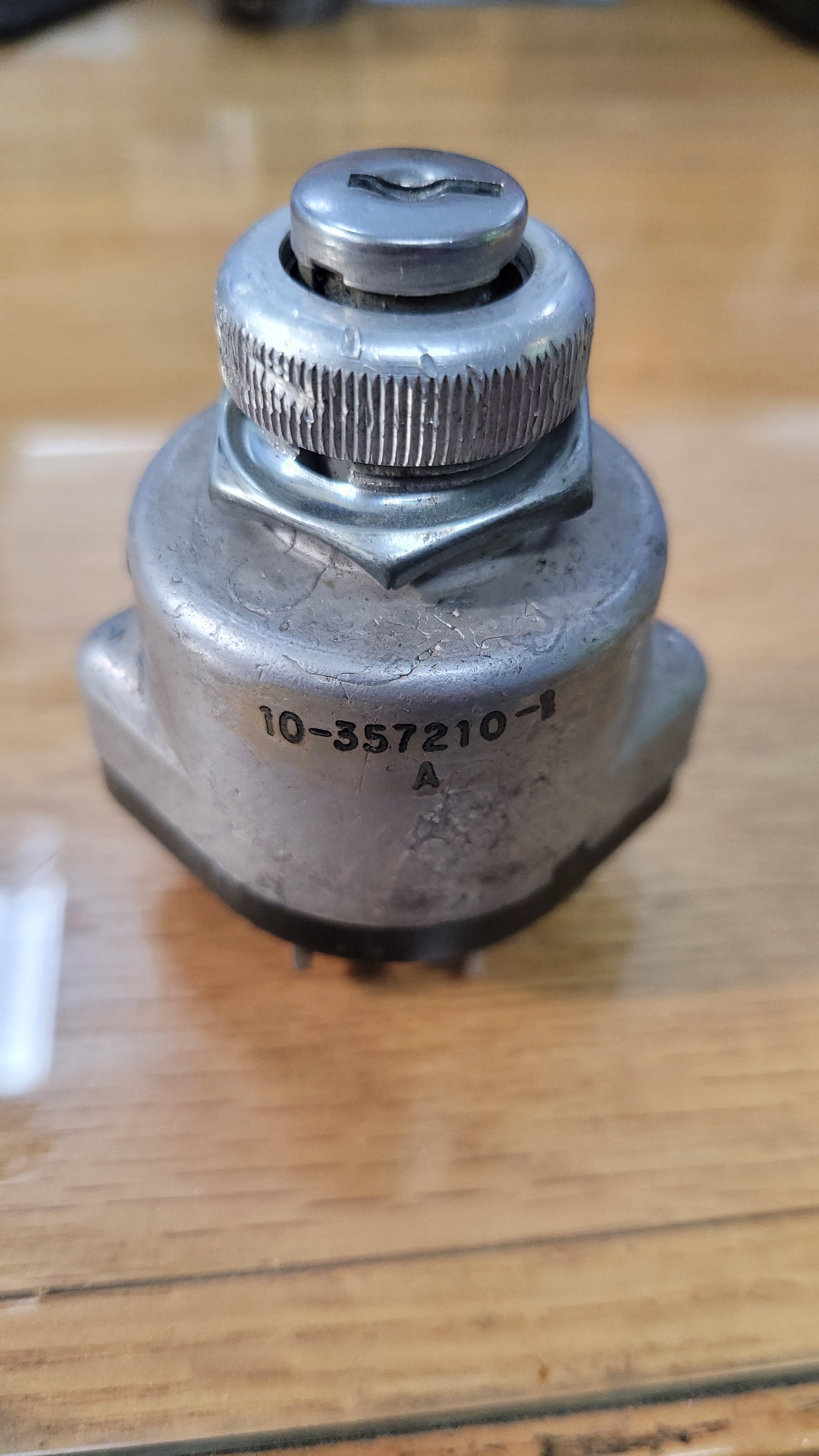Bendix Sl3 Switch Bendix Ignition Switch 10-357210-1 - SP Air Parts